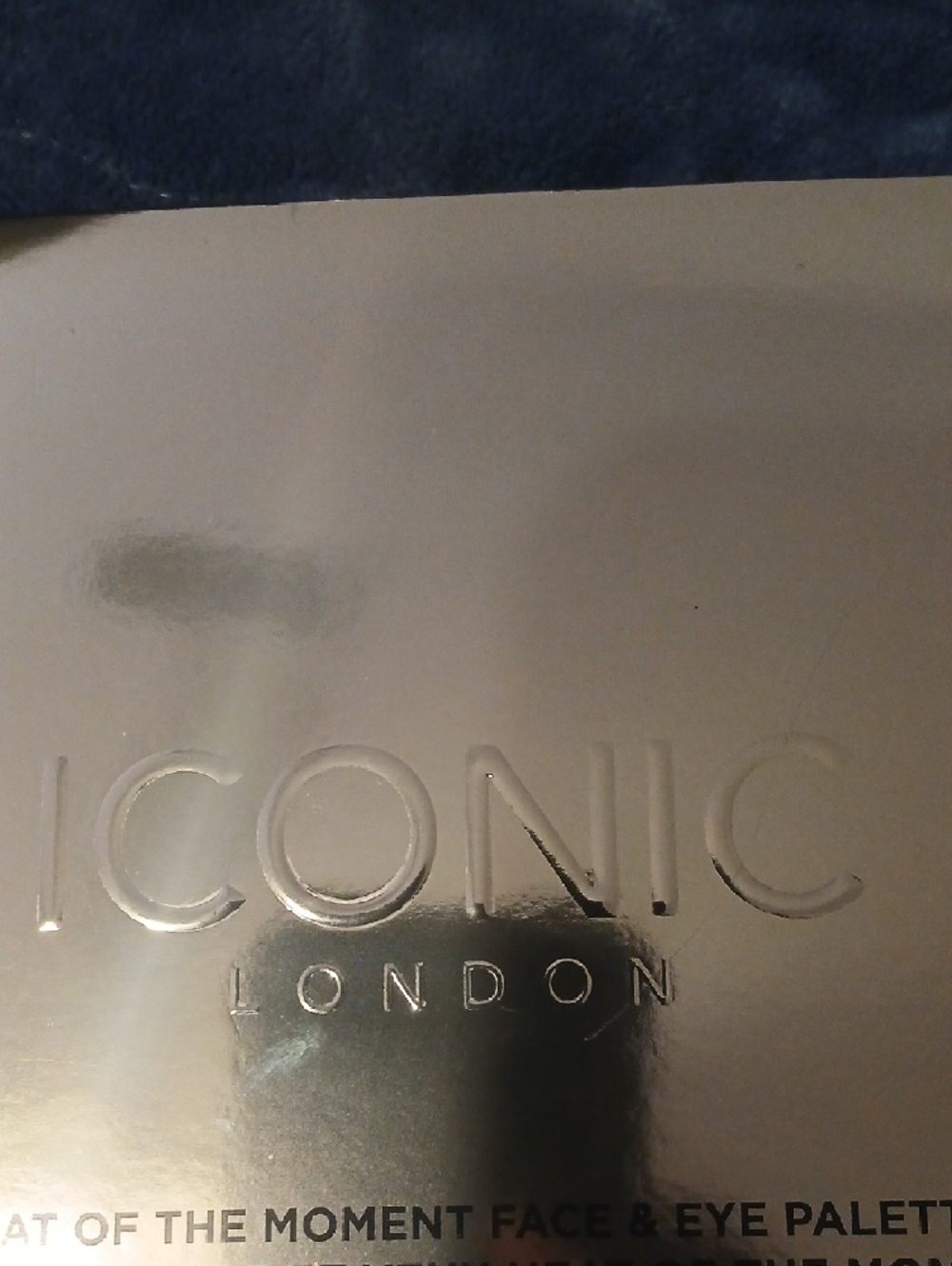 ICONIC London Heat of the Moment Face & Eye Palette-- New In Box - Picture 2 of 4